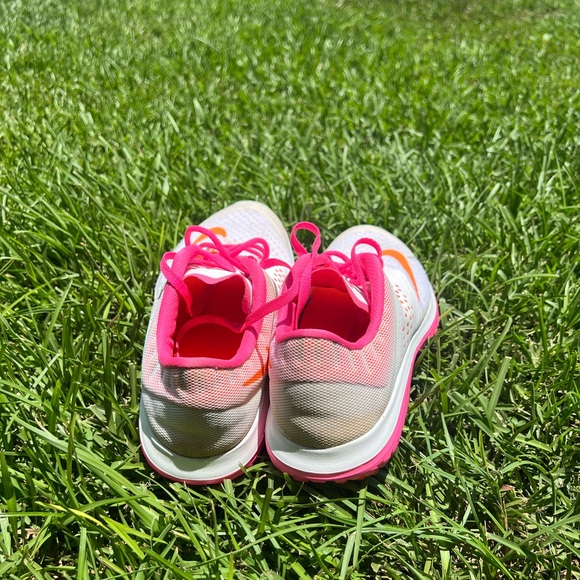 Women’s Nike lite run 2.0 - Picture 6 of 7